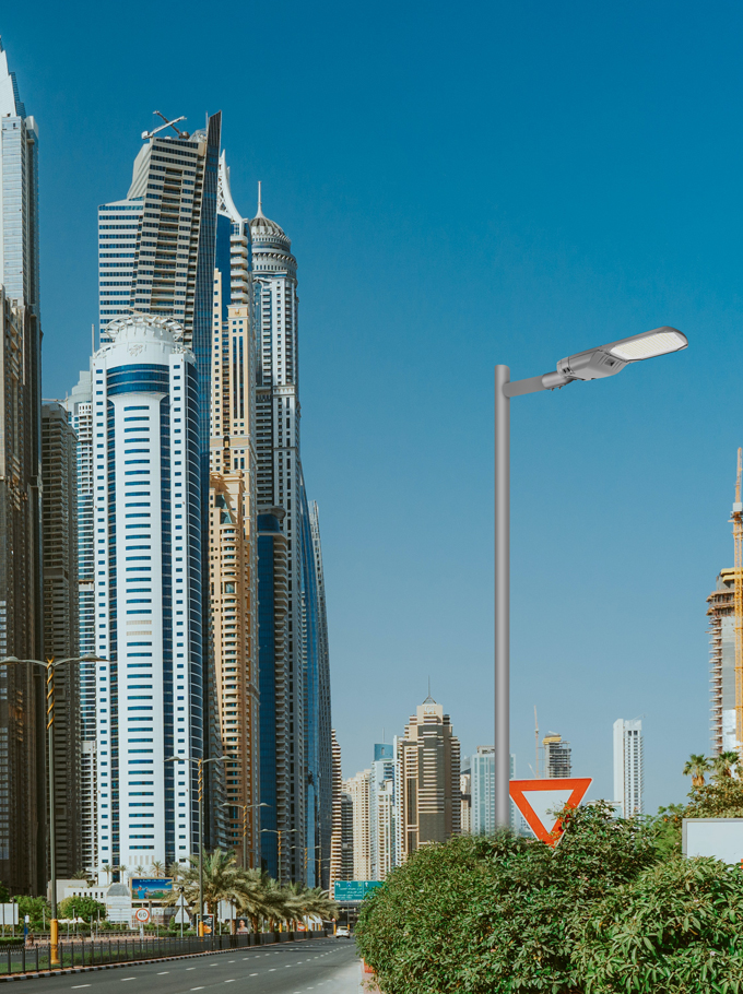 Navigating Compliance and Certification: Selecting Solar Street Light Suppliers from China for the Middle East Market